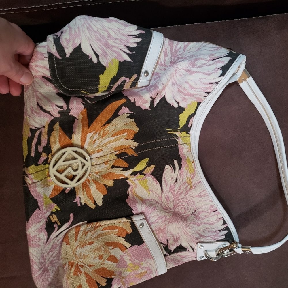 Relic floral canvas purse